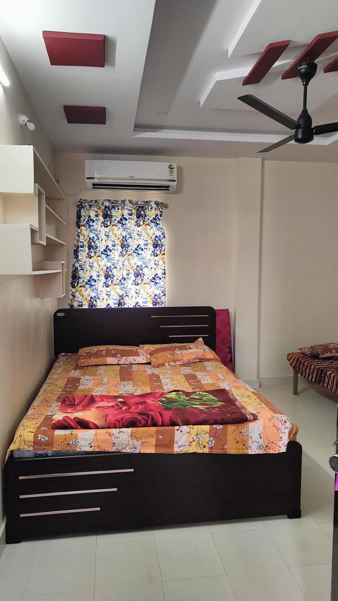 Guru Datta Residency Pithapuram エクステリア 写真