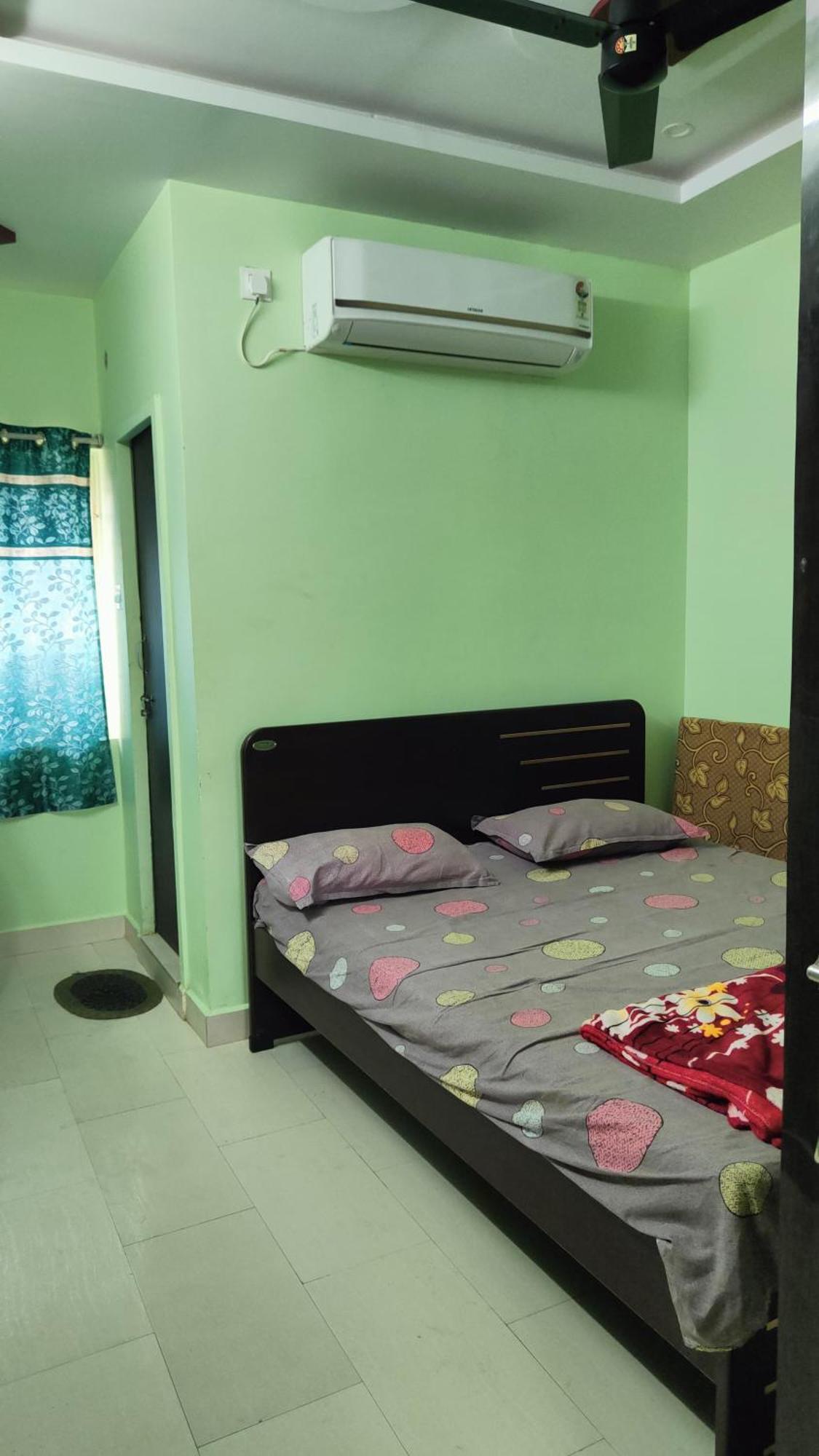 Guru Datta Residency Pithapuram エクステリア 写真